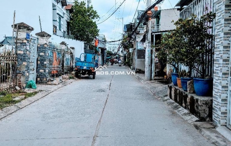 HẺM OTO - 5.8x28 - 7TỶ- NHÀ CẤP 4- TRUNG TÂM NHÀ BÈ - KDC SÀI GÒN MỚI