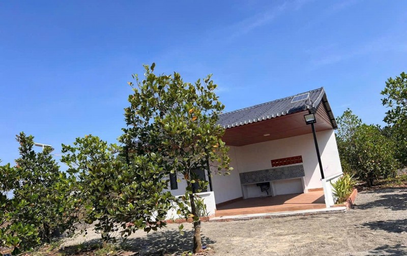 chủ bán lỗ - giãm giá chốt nhanh , căn nhà vườn 1 sào  cách hồ suối môn 200m .