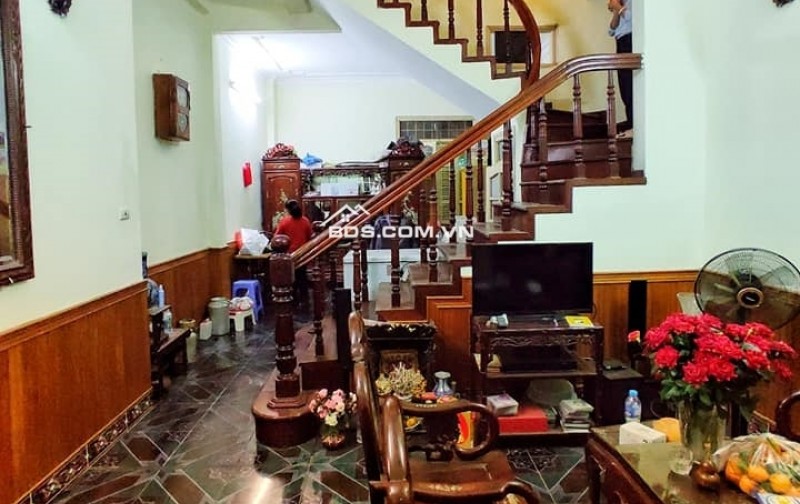 Bán nhà phố Khương Hạ- 50m ra ô tô- Ô chờ thang máy- Sổ nở hậu- 48m2