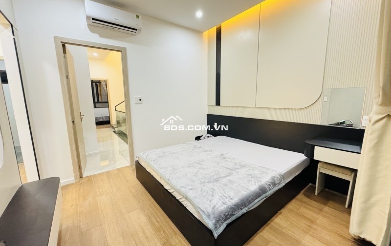 ► Nhà Mai Lão Bạng, gần Bạch Đằng, 108m2, ngang 5.5m, 3 mê mới tinh, Hiện Đại, Nội Thất Ngoại, 6.37 tỷ