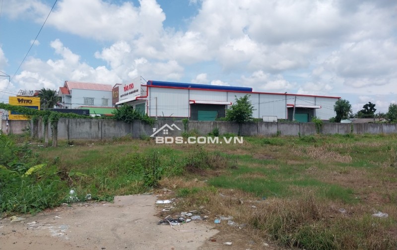 BÁN LÔ ĐẤT HIẾM rộng 2.600m2–  MẶT TIỀN QUỐC LỘ 1A – CHÂU THÀNH, MỸ THO, TIỀN GIANG