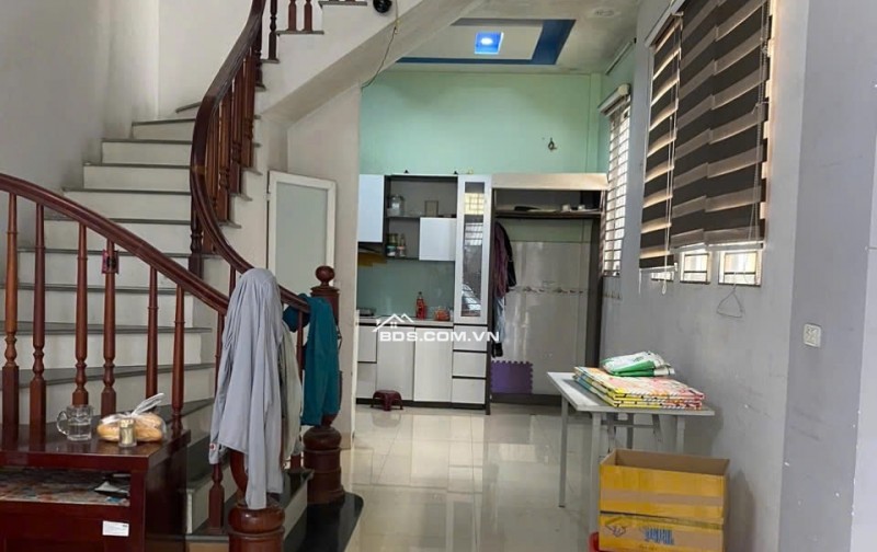 Chính chủ cho thuê nhà 3 tầng – ngõ Cầu Bươu – Gần KĐT Đại Thanh