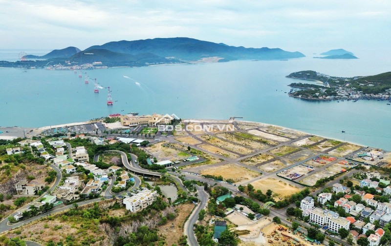 Vin Phú Quý (Nha Trang) : Điểm Đến Bờ Biển Độc Quyền