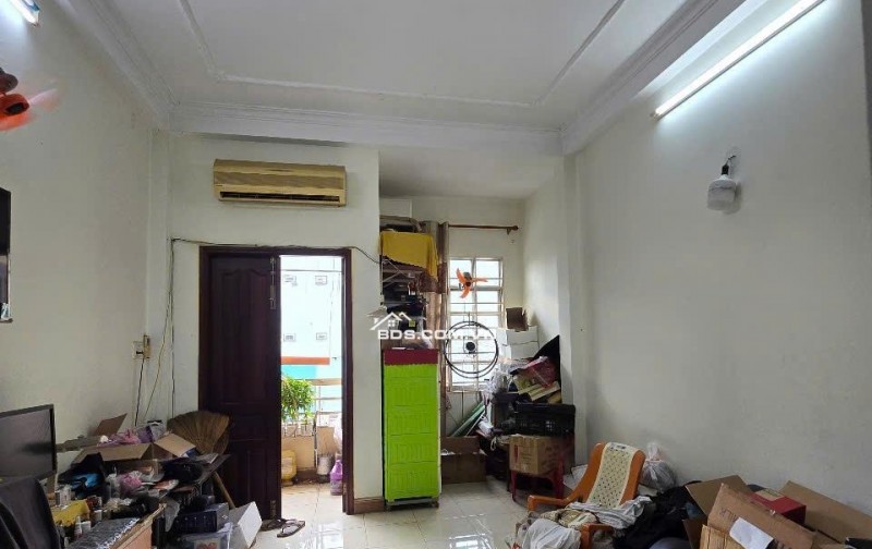 CĂN NHÀ 3 TẦNG 5 PHÒNG NGỦ QUẬN 8 - GIÁ HỜ 7.8 TỶ - VỊ TRÍ VÀNG NGÕ NGUYỄN CHẾ NGHĨA!