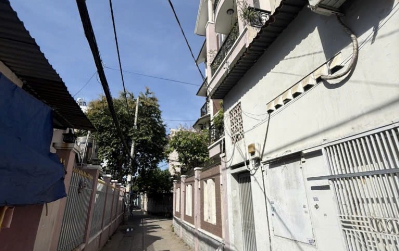 Bán nhà Nguyễn Sơn, Thoại Ngọc Hầu, Tân Phú , 4mx15m, 2 tầng, 4.x tỷ.