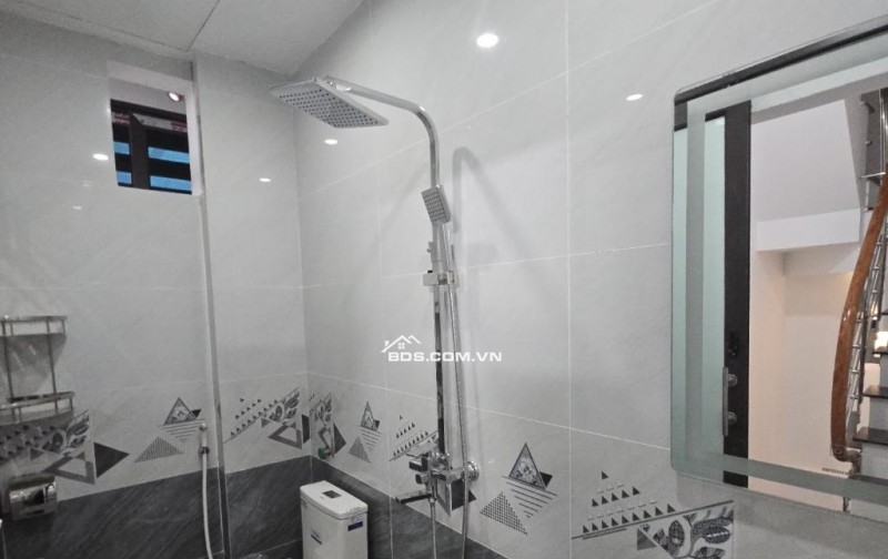 SIÊU PHẨM TRUNG TÂM NGÃ TƯ SỞ  5 TẦNG, THANG MÁY, 3 MẶT THOÁNG – CHỈ HƠN 13 TỶ