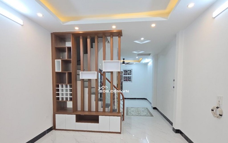 SIÊU PHẨM TRUNG TÂM NGÃ TƯ SỞ  5 TẦNG, THANG MÁY, 3 MẶT THOÁNG – CHỈ HƠN 13 TỶ
