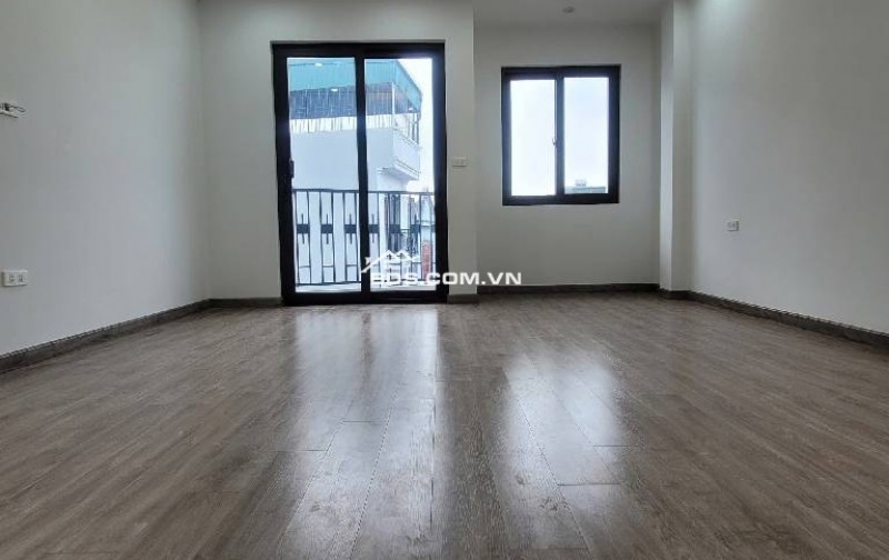 NHÀ MỚI ĐẸP - THANG MÁY XỊN - NGÕ NÔNG VÀO NHÀ – VŨ XUÂN THIỀU LONG BIÊN – Ở NGAY KHÔNG PHẢI SỬA