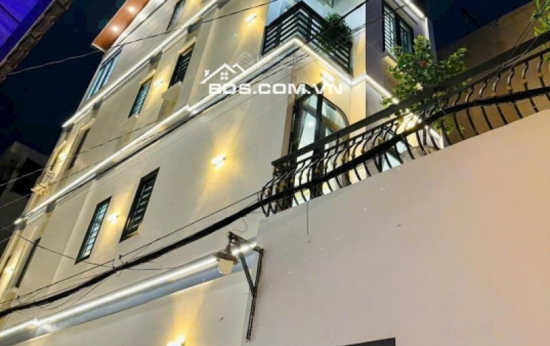 Nhà 2 mặt tiền xe tải Bùi quang Là phường 12 có 6PN 3 lầu hướng Tây Bắc 64m2, thiết kế hiện đại, sang trọng.