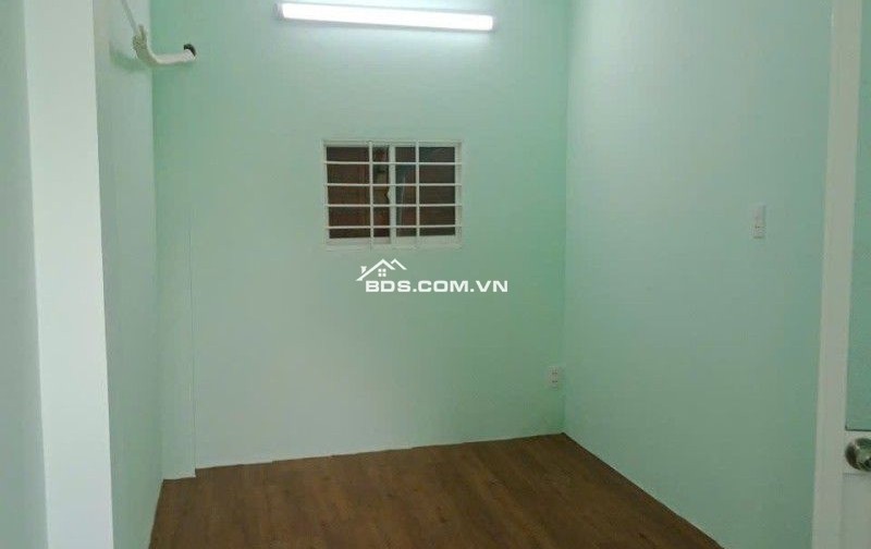 ĐƯỜNG PHAN ĐÌNH PHÙNG - PHÚ NHUẬN - HẺM Ô TÔ - SÁT QUẬN 1 - KẾ BÊN PHAN XÍCH LONG - 30M2 - 4 TẦNG BTCT - SỔ VUÔNG - NHÀ MỚI VÀO Ở NGAY - GIÁ 3.2 TỶ