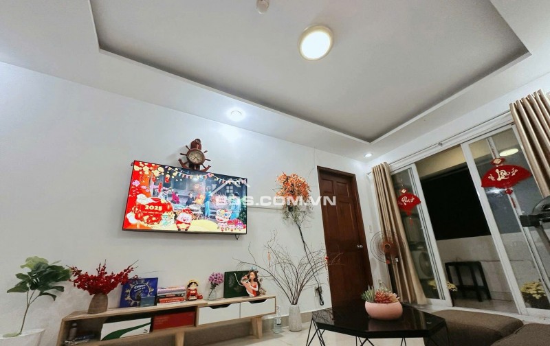 Chung cư Bàu Cát, Hồng lạc, P10, Tân Bình: 95m2,3p ngủ, 12tr/th.