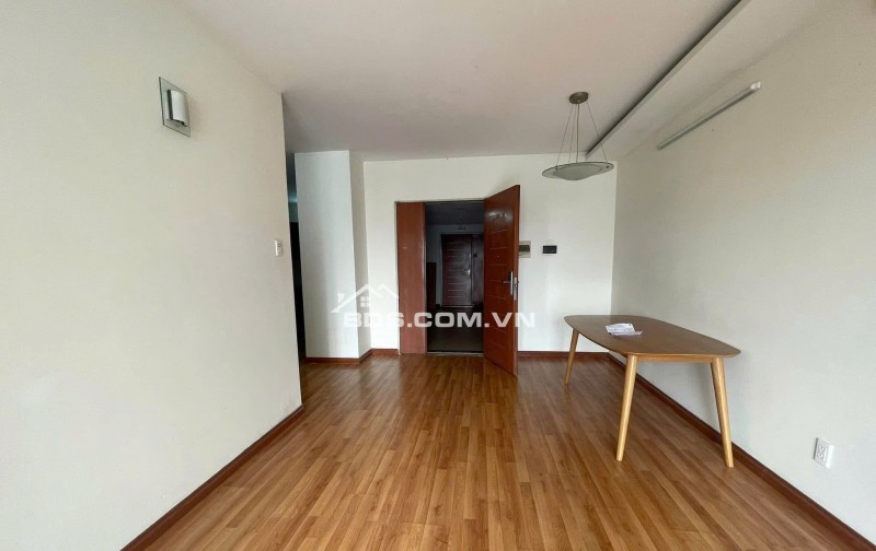 Chung cư Bàu cát,p10,Tân BÌnh:97m2, 3p ngủ,2wc,NT,11,5tr/th