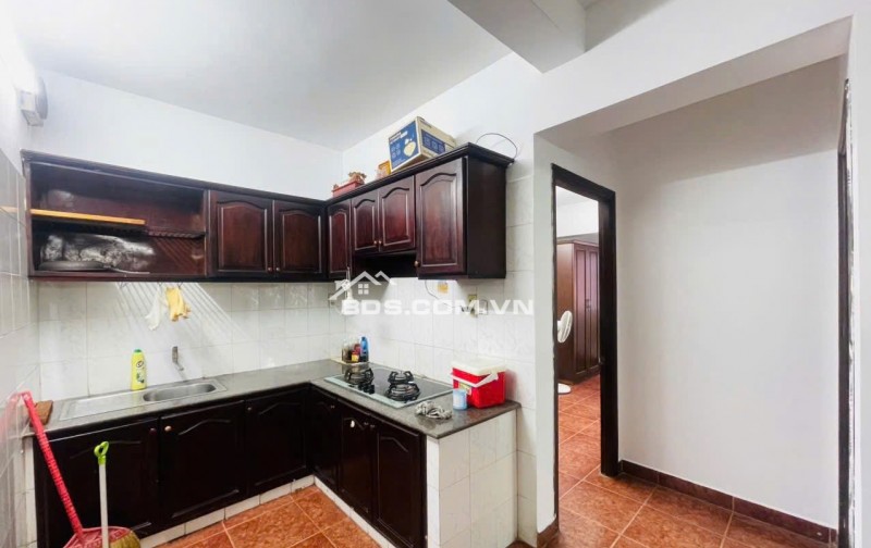 Chung cư Miếu Nổi, Vũ Huy Tấn, BT: 11tr/th, 2 pn rộng, 1wc 70m2, Nội thất.