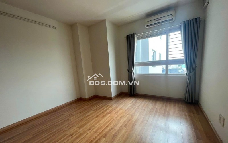 Chung cư Bàu cát,p10,Tân BÌnh:97m2, 3p ngủ,2wc,NT,11,5tr/th