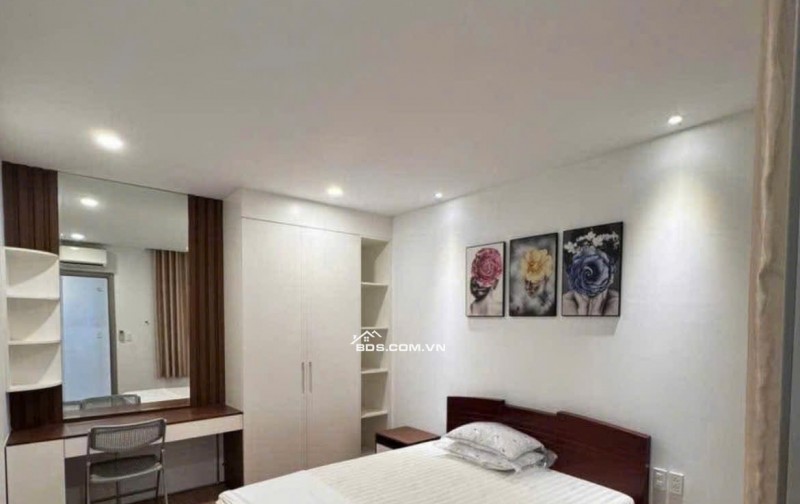 Chung cư Cao Cấp Botanica, Hồng Hà, Tân Bình: 81m2, 2p ngủ, NTCC, 17tr/th