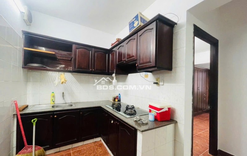 Chung cư Miếu Nổi, Vũ Huy Tấn, BT: 11tr/th, 2 pn rộng, 1wc 70m2, Nội thất.