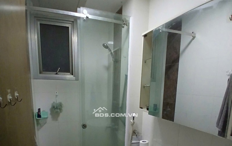 Chung cư 10A Trần Nhật Duật,Tân Định,Q1: 70m2, 2p ngủ, NT, 11tr/th