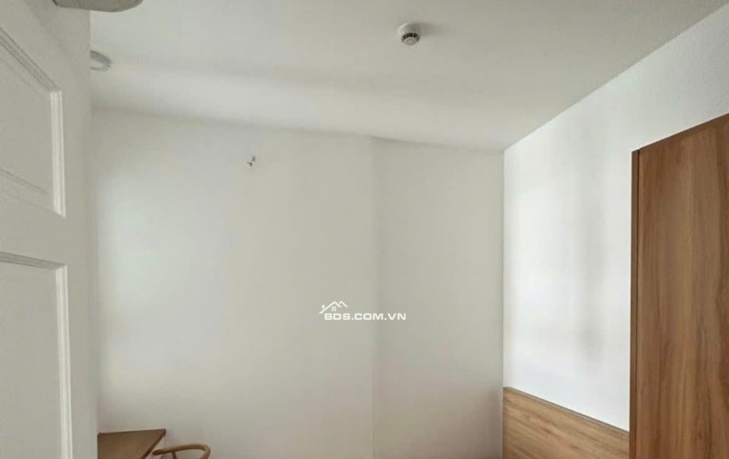 Carillon 2, Trịnh Đình Thảo, Hòa Thạnh, Tân Phú : 87m2, 2p ngủ,10tr/th
