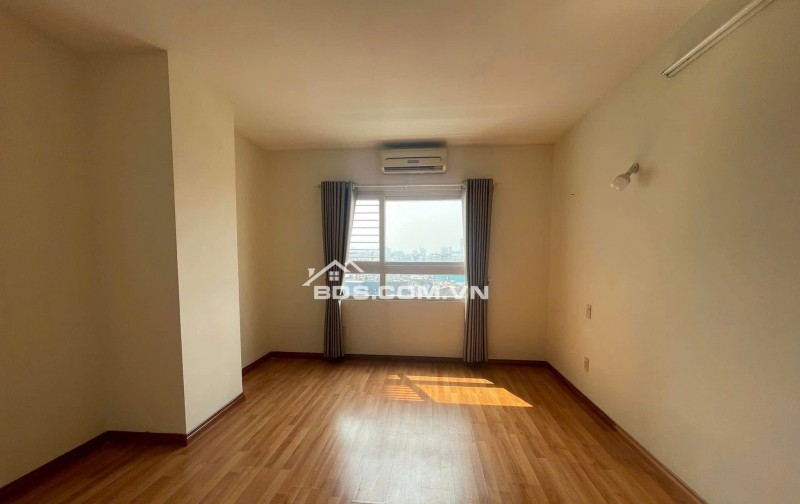 Chung cư Bàu cát,p10,Tân BÌnh:97m2, 3p ngủ,2wc,NT,11,5tr/th