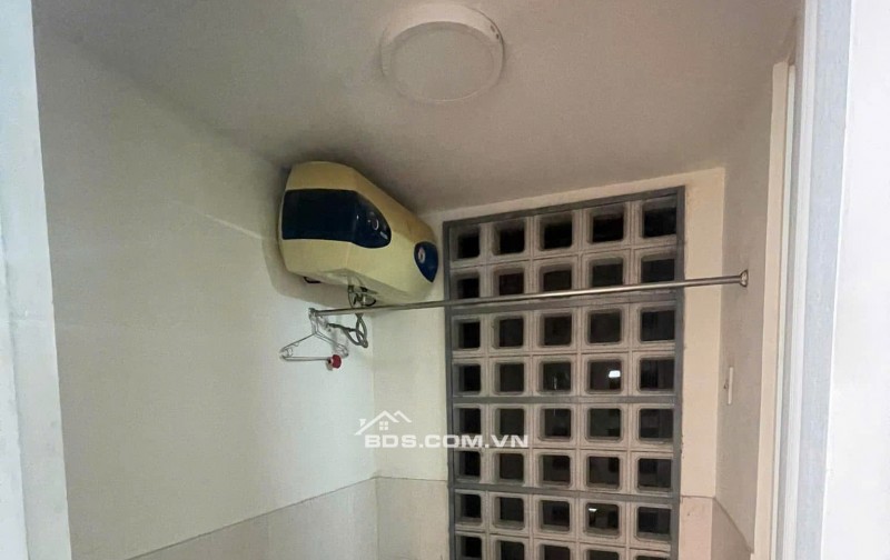 Chung cư Bàu cát,p10,Tân BÌnh:97m2, 3p ngủ,2wc,NT,11,5tr/th