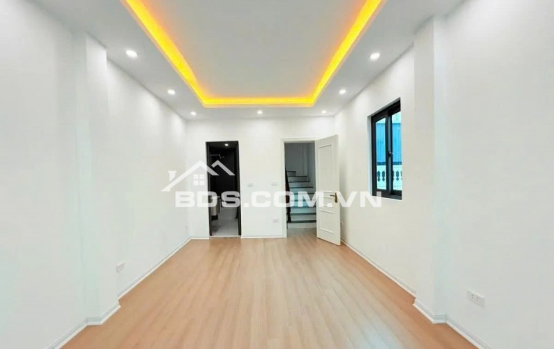 Bán nhà riêng tại Đường Xuân Đỉnh, Bắc Từ Liêm, Hà Nội, 9,6 tỷ, 32 m2 Hot!