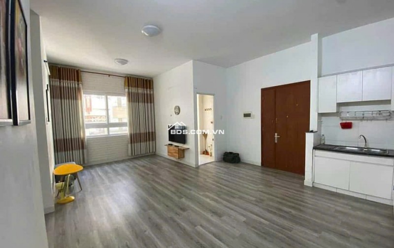 Chung cư Ngô Gia Tự, Hòa Hảo, Q10, 2PN, WC, 70m2, 10tr/tháng.