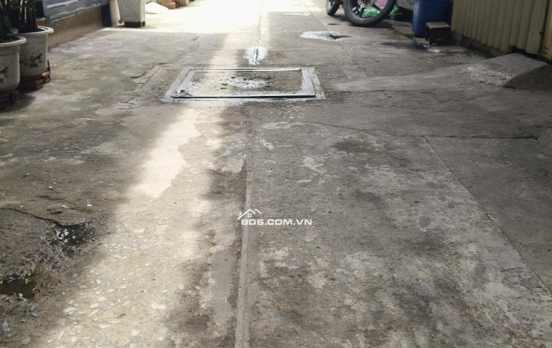Nhà bán Nguyễn Ảnh Thủ DT 4x10 m2 , giá  3.3 tỷ phường Hiệp Thành Quận 12