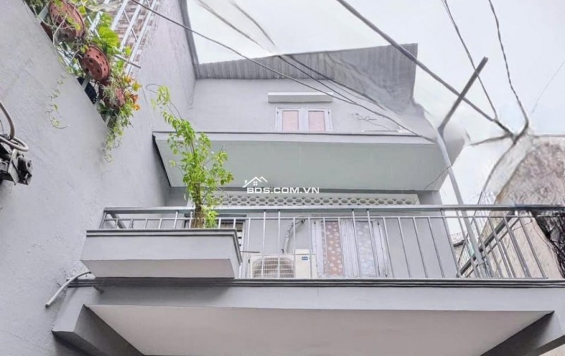 TT Q10 - 3 TẦNG - 62M2 Dtsd - NỞ HẬU 4.3M - GẦN METRO CMT8 – CHỈ NHỈNH 3.X TỶ