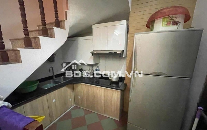 BÁN NHÀ NGUYỄN CHÍ THANH MẶT TIỀN 3.5M 6 TẦNG DIỆN TÍCH 30M2 GIÁ 8 TỶ