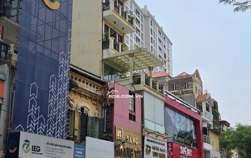VIP MẶT PHỐ BA ĐÌNH – 130m² – 9 TẦNG THANG MÁY – Ô TÔ TRÁNH – VỈA HÈ RỘNG – KINH DOANH CỰC ĐỈNH