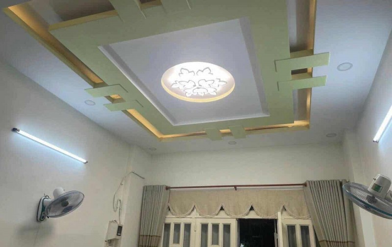  Bán nhà mặt tiền kinh doanh đỉnh 2tầng ko lộ giới..t