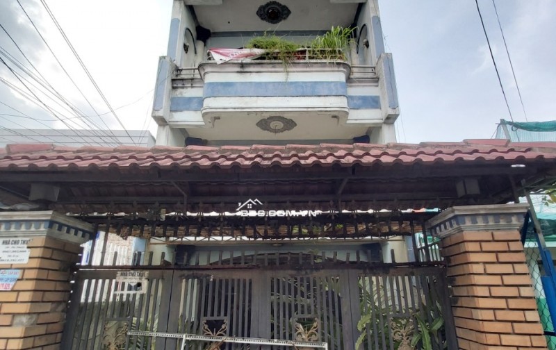 Bán GẤP nhà HXH, hẻm 1246 Tỉnh lộ 10, Bình Tân. 150m2, 2 lầu + ST