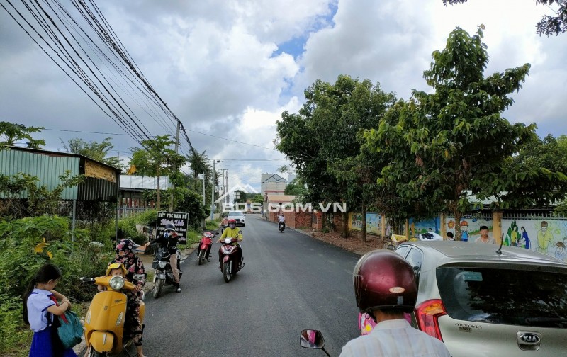 BÁN 2 LÔ 10X50=500M2 NGAY SÂN BAY TECNIX SAT CHỢ ĐƯỜNG 18M GIÁ 275TR