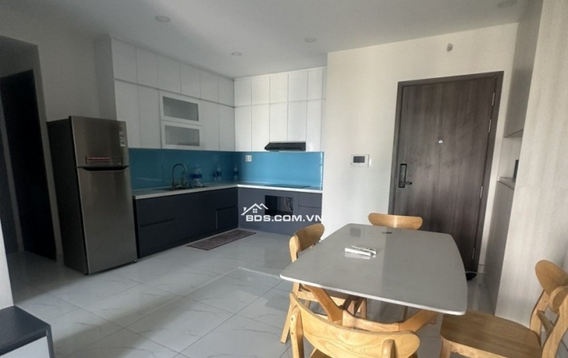 Cần bán căn hộ 2Pn 2Wc diện tích 80m2 nhà full nội thất ban công view thoáng mát