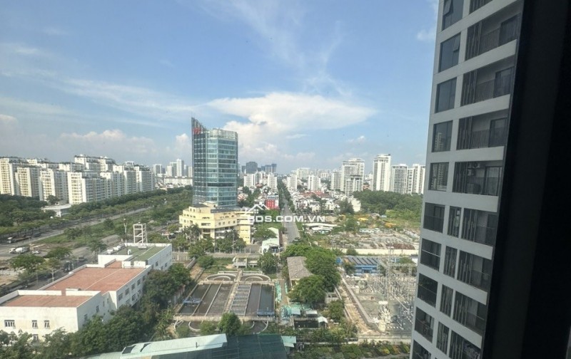 Cần bán căn hộ 2Pn 2Wc diện tích 80m2 nhà full nội thất ban công view thoáng mát