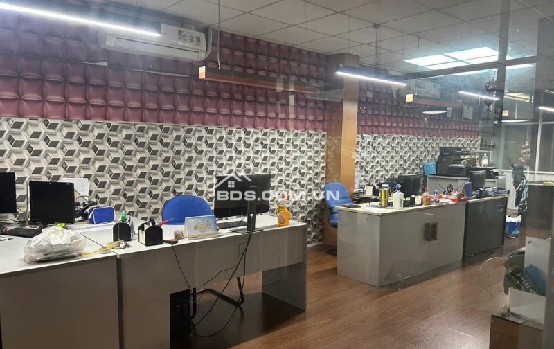 BÁN NHÀ XƯỞNG MẶT TIỀN ĐƯỜNG TRUNG MỸ TÂY QUẬN 12 - 339M2 (9 x 38) - VỊ TRÍ OK