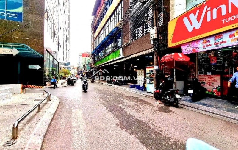Nhà Ngõ 21 Lê Văn Lương, Ngay GOLDEN PALM, Lô Góc, 104m2 C4, MT 12.6m, Ô tô tránh, Vỉa he, Chỉ 43 Tỷ