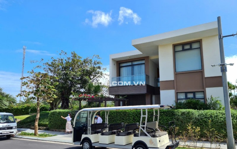 VILLA GRAND WYNDHAM KN CAM RANH CĂN GÓC DT:453,8m² GIÁ 24ty5 - SỔ HỒNG LÂU DÀI - LH 0917 678 685