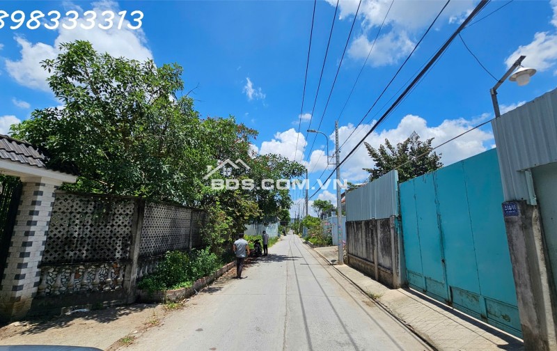 Bán biệt thự 2 Mặt tiền Lã Xuân Oai - Võ Văn Hát trung tâm Quận 9, DT 1.200m², giá chỉ 17 tỷ