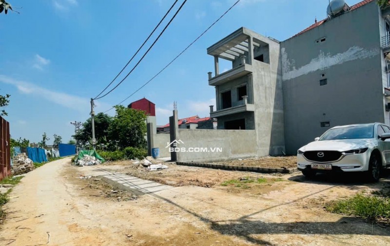 PHỤNG THƯỢNG, Ô TÔ TRÁNH, VỈA HÈ 2M, Ô GÓC VIEW VƯỜN HOA. GIÁ BÁN RẤT GẤP