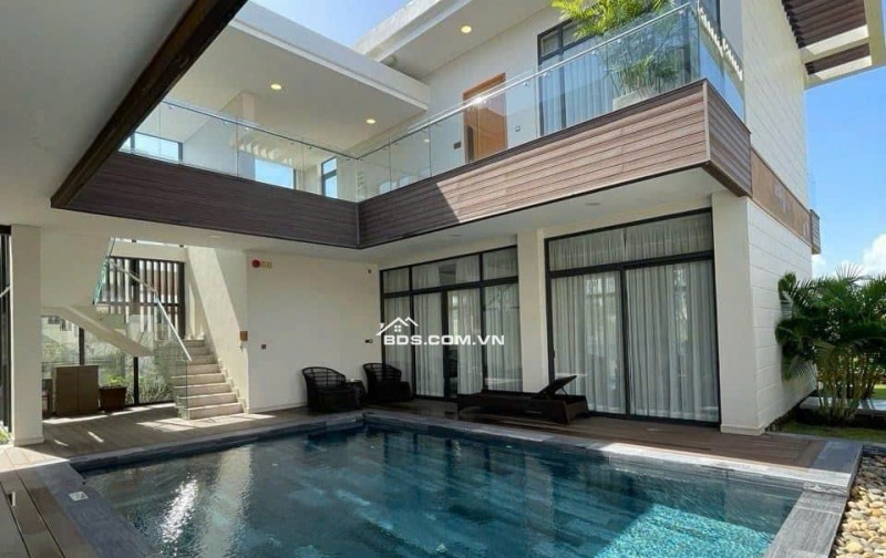 BÁN BIỆT THỰ NGHĨ DƯỠNG CAM RANH - SỔ HỒNG LÂU DÀI - DT;453m2 CHỈ 24,5 TỶ