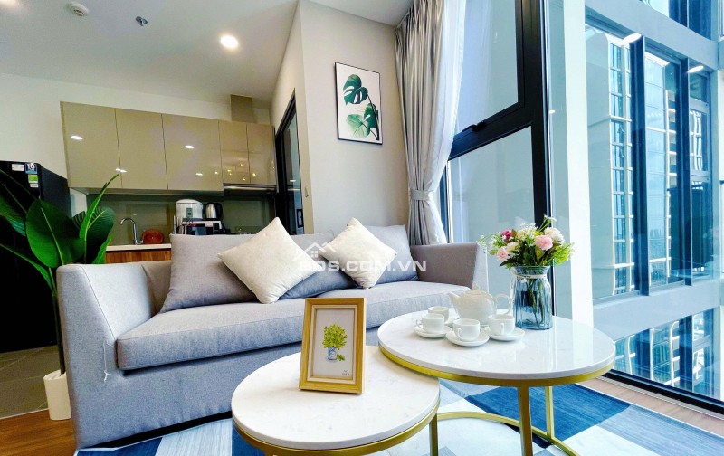 CẦN CHO THUÊ GẤP CĂN HỘ ĐẲNG CẤP TẠI ECO GREEN QUẬN 7