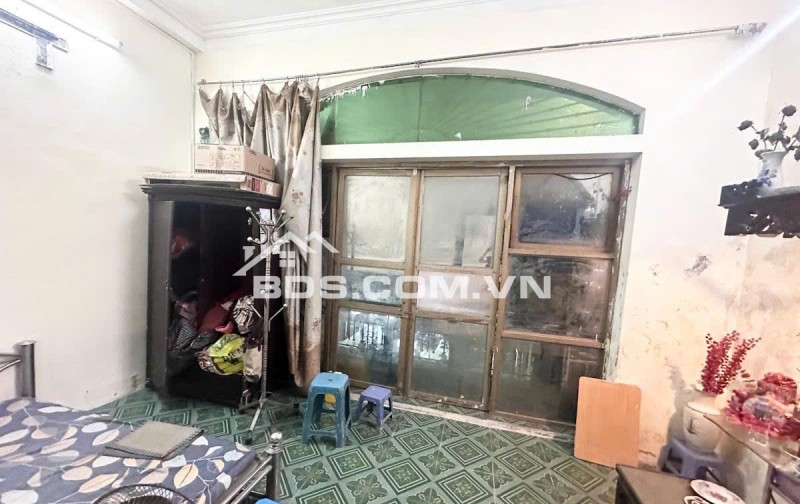Mặt Phố  Bạch Mai  37M 5T MT5.2  GIÁ 35 tỷ Hai Bà Trưng
