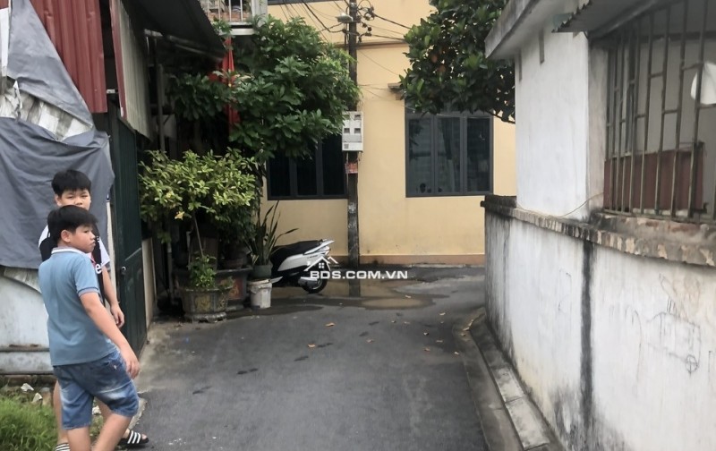 ĐẤT VIP ĐA TỐN - GIA LÂM - MẶT TIỀN RỘNG- NGÕ THÔNG-Ô TÔ VÀO NHÀ- XÂY Ở, KINH DOANH CỰC ĐỈNH