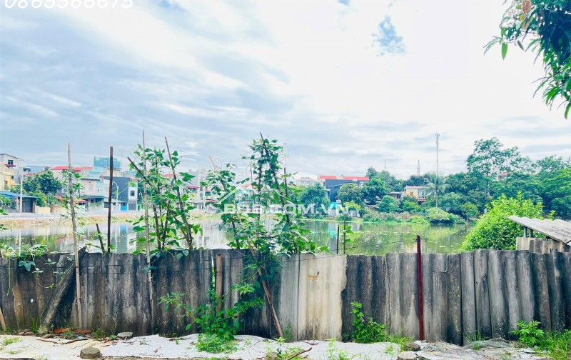 Bán lô đất 90m view hồ Đồng Đầm - Việt Trì. LH 0865566675