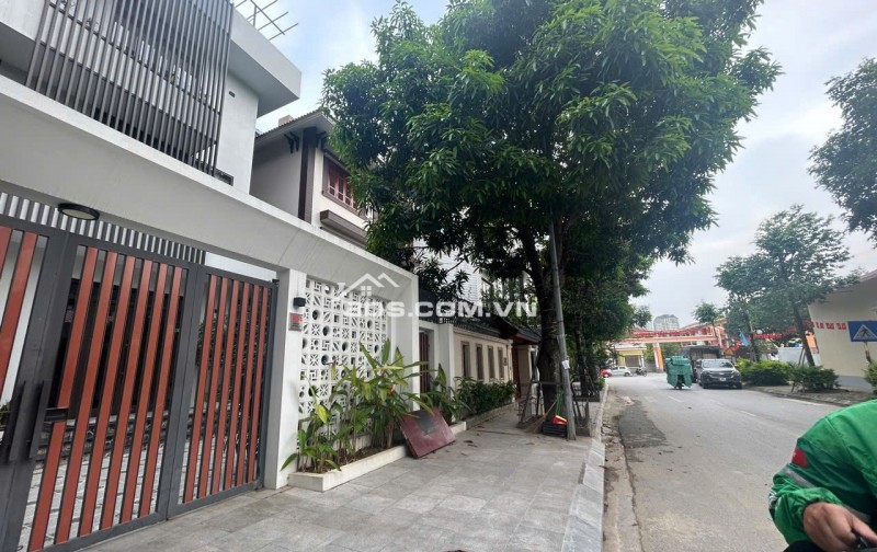 Biệt thự Tổng Cục 5 Tân Triều 207m 5 tầng thang máy Kinh doanh Giá hợp lý.