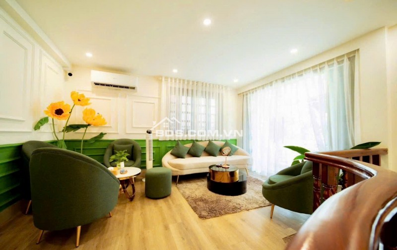 Thuê nguyên căn MẶT TIỀN đường hoa Phan Xích Long- 160m2- 5 tầng 8 Phòng: 85 Triệu. LH: 0933910039