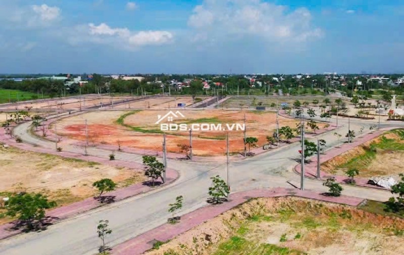 ĐẤT ĐƯỜNG TRẦN THỦ ĐỘ 126M2 NGANG 6M-DÀI 21M ĐƯỜNG 17M VIEW SÔNG HOÀI VÀ SÁT BIỂN AN BÀNG HỘI AN.