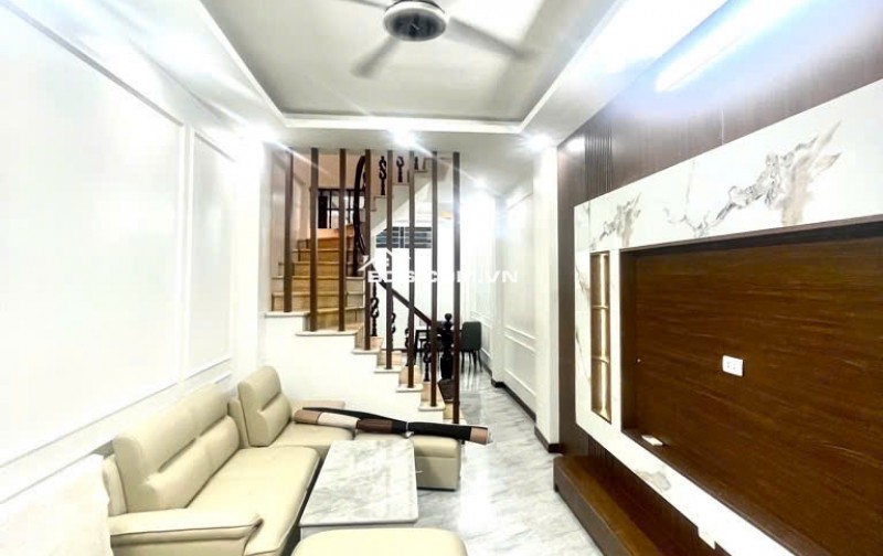 NHÀ CỔ NHUẾ – 55M2 – MẶT TIỀN 5M – GIÁ CHỈ 5 TỶ – SỔ ĐỎ SẴN SÀNG