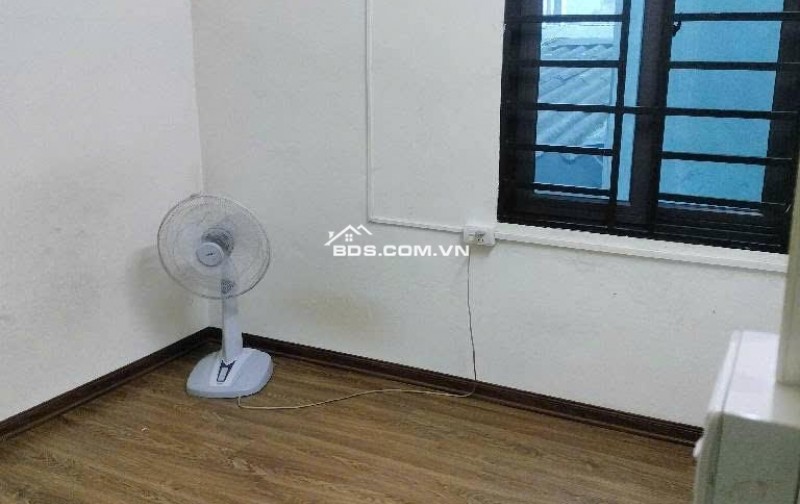 Bán Nhà 2 Tầng Vạn Phúc, Hà Đông DT 39m², Gần Ô Tô, Giá Chỉ Nhỉnh 7 Tỷ!